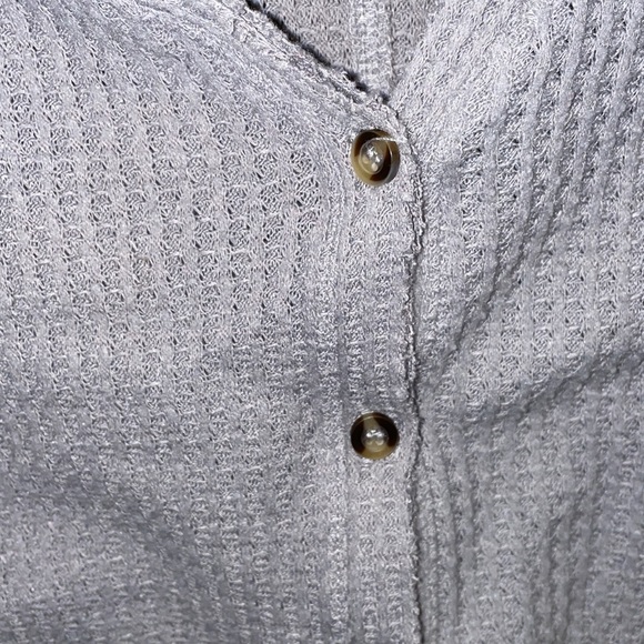 Grey waffle Henley - Picture 5 of 6